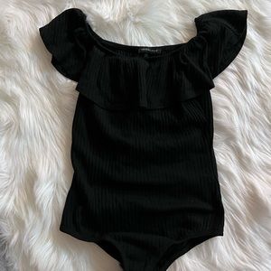 Kendall & kylie black bodysuit